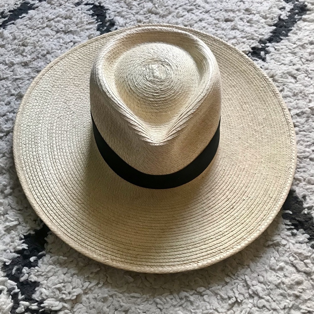 Imogen and Willie Sunbody Casa Blanca Palm Hat